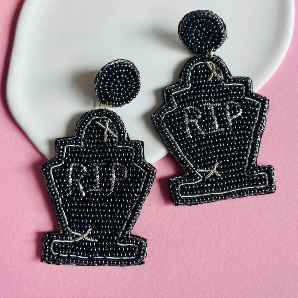RIP Halloween Black Gravestone Cemetery Scary Seed Beaded Earrings